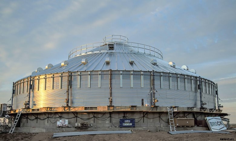 Huge new grain bin on a Minnesota farm